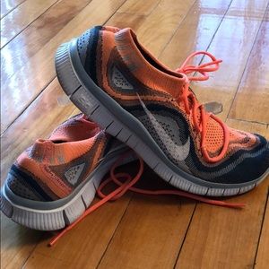 Nike Flyknit Sneakers